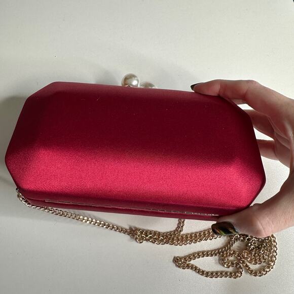 Vintage Red Stain Small Crossbody Purse Large Pearl Clasp - Picture 7 of 7